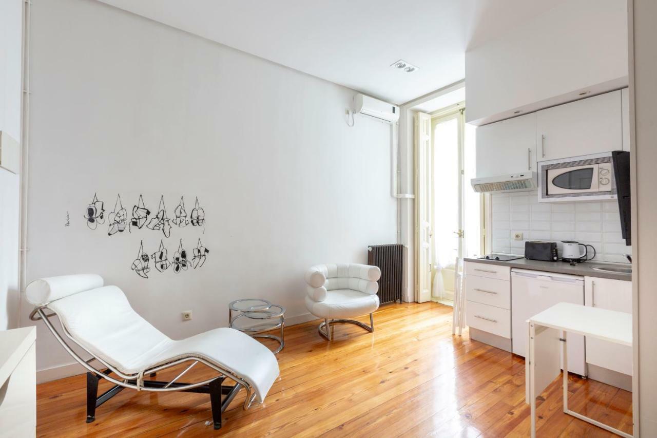 Apartamentos Matute 11 Madri Exterior foto